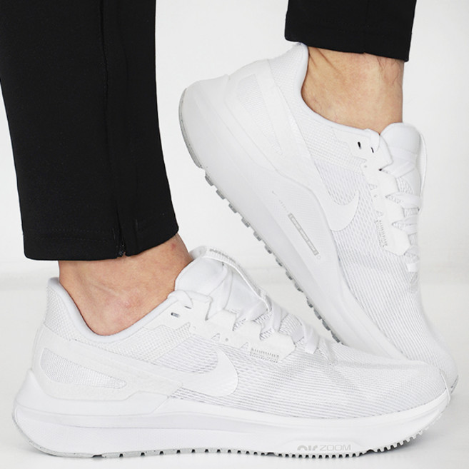 나이키 쿠셔닝 런닝화 ZOOM Structure 25 올화이트