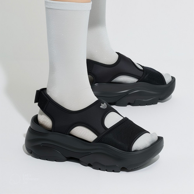 아디다스 오즈가이아 샌들 블랙 JI2824