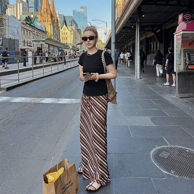 besteffie 여성용 캐주얼 롱 치마 스타일리쉬 여름 봄 스트라이프 디자인 롱 스커트 트렌디한 스타일 K16