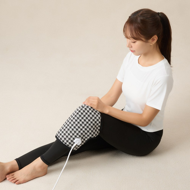 한일의료기 무릎 찜질기 원적외선 온열 전기 연골 통증 무릎뜸, 화이트블랙콤비