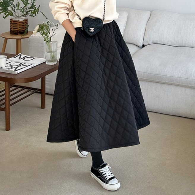 마이쏭 여성 겨울치마 도톰 따뜻한 샤네스퀼팅패딩롱스커트