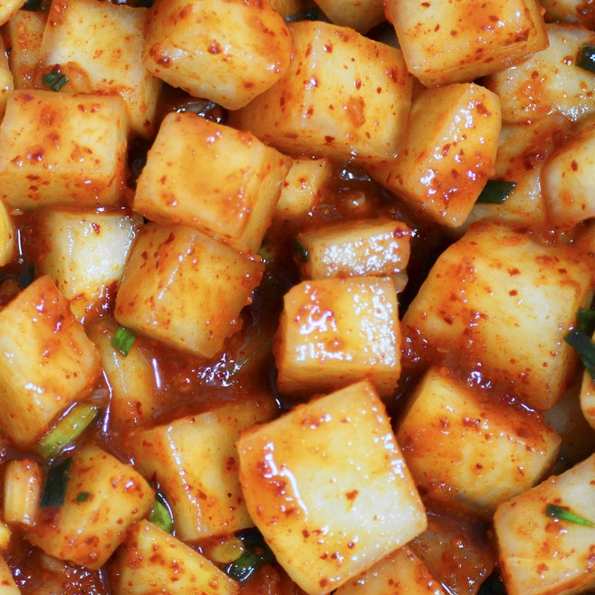 국내산 100% 깍두기 김치 당일제조 가정용 업소용 대용량 국밥집 김치, 1kg, 1개