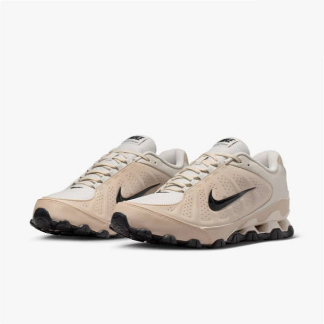 나이키 REAX 8 NSW SL 트레이닝화 쿠셔닝 스니커즈