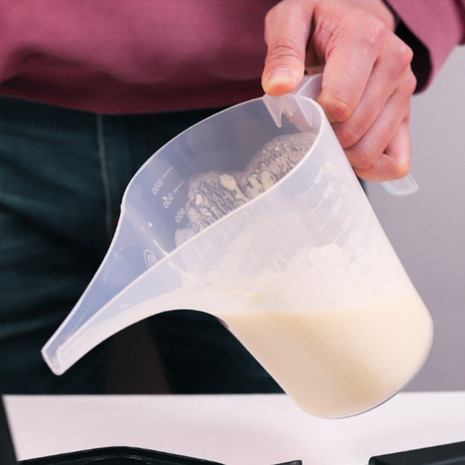 대용량 흘리지않는 반죽 코끼리 눈금 계량컵 (1000ML), 반투명, 1개
