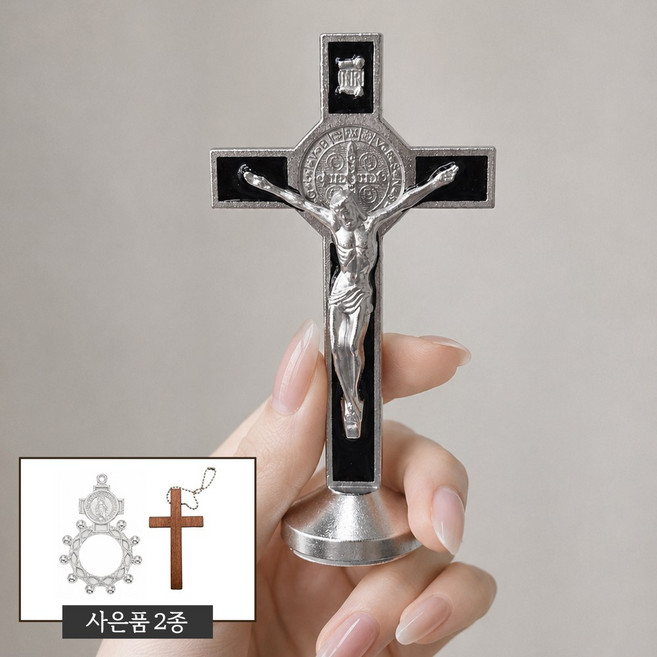 [MSMULTIVERSE] 카톨릭 클래식 라틴 십자가 탁상용 십자고상 인테리어 오브제 성물 장식 소품, 1세트, 블랙