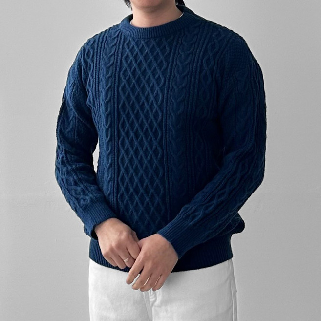 다이나믹피플 남자 두툼 꽈배기니트 오버핏 케이블 라운드 니트 스웨터