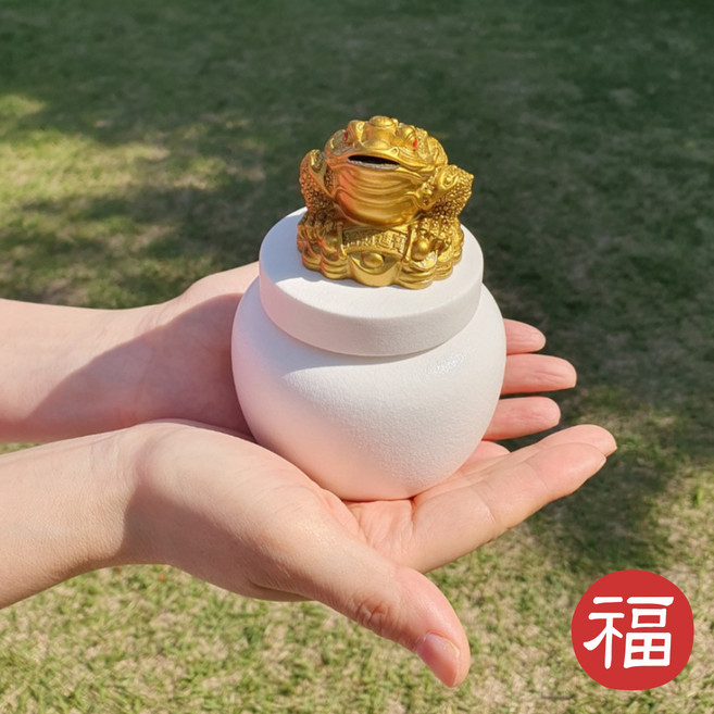 현관 소금단지 미니 달항아리 삼족두꺼비 풍수지리 백자, 1개