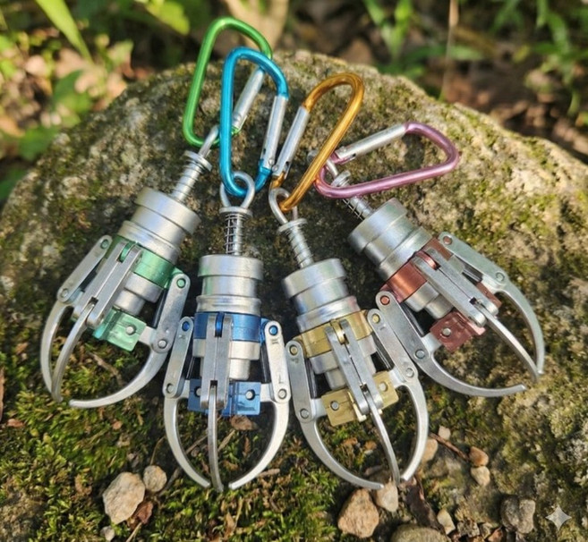 골드 카라비너 인형 뽑기 집게 키링 미니 크레인 특이한 가차 미니어처 집게손, 1개