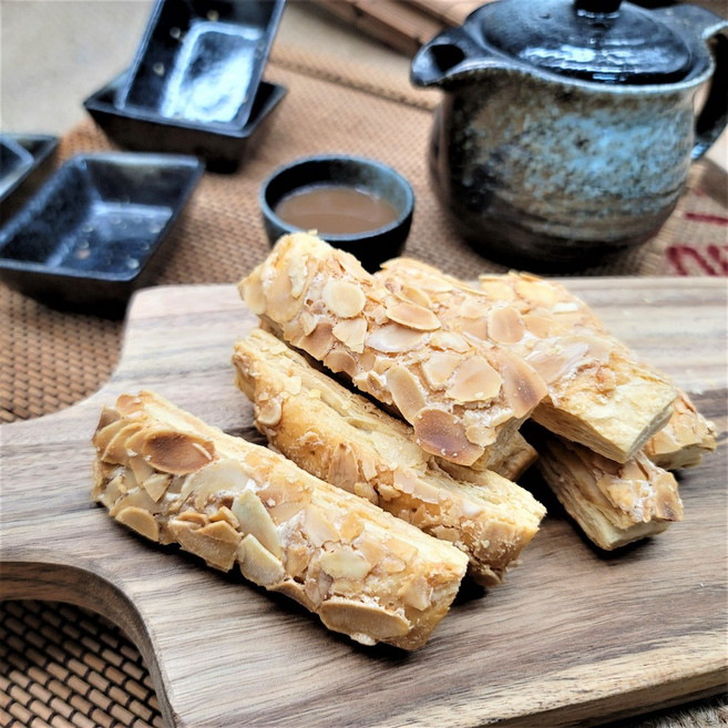 新復珍 杏仁千層酥, 1個