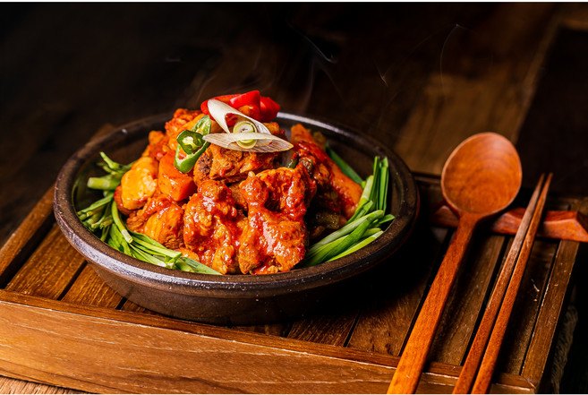 맛키트 매운돼지갈비찜 500g 캠핑 밀키트 혼밥 혼술 안주 가성비, 1개