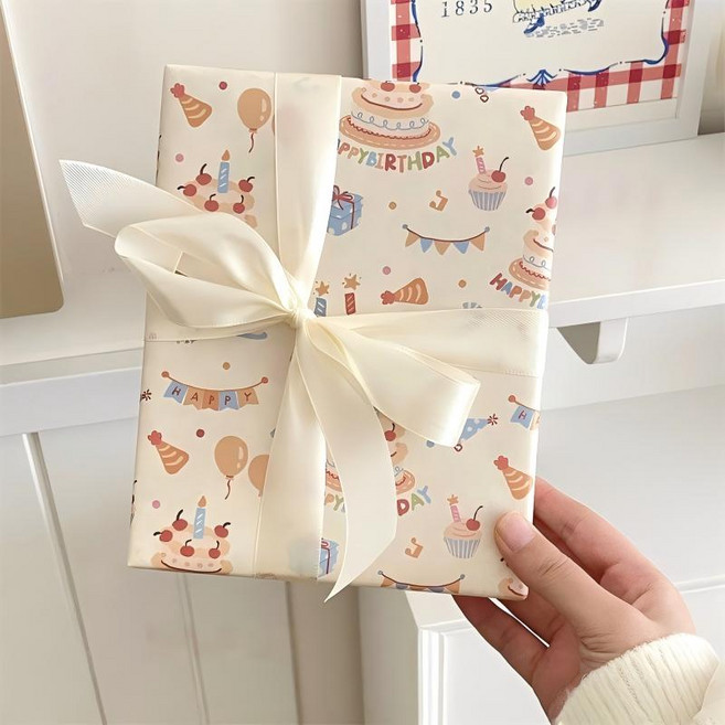 생일 선물포장지 세트 귀여운 케이크 패턴 리본포함, 1세트, 화이트크림