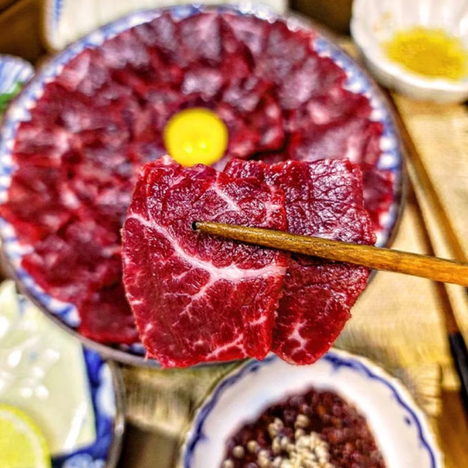 돌쇠네 당일도축 대구 원조 한우 뭉티기 육사시미 생고기, 1개, 120g