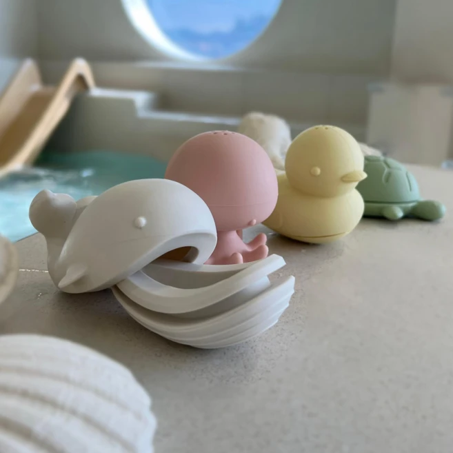 하이하트 분리세척 가능한 실리콘 물총 목욕놀이 장난감 4종 1세트, 4종 SET x 1개 - 쿠팡