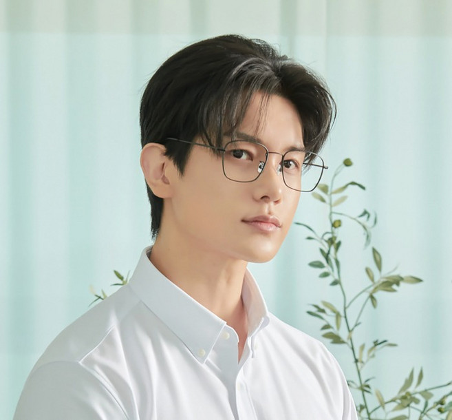 [ line14M ] 라인14 베타티타늄 사각 스퀘어 안경테