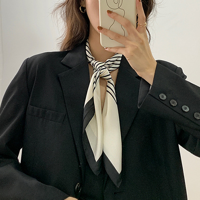여성 스트라이프 실키 데일리 스카프