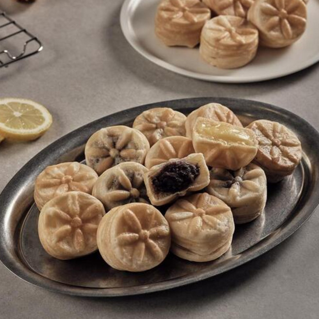 옛날길거리 국화빵 그 맛 그대로 방학 학생 교회 스님 간식, 국화빵 슈크림 750g, 750g, 1개