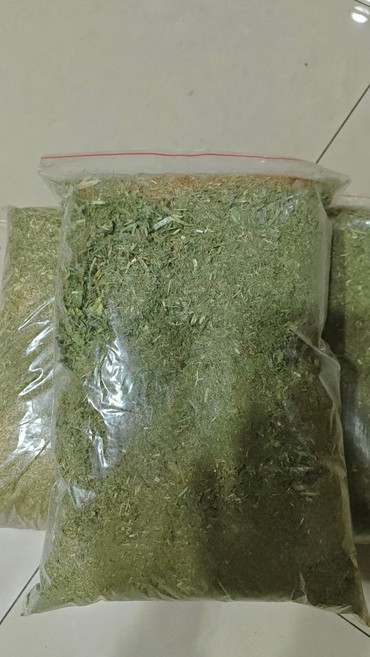 牧草乾草綜合包，適合兔子、龍貓、豚鼠，全階段營養，高纖磨牙, 1個