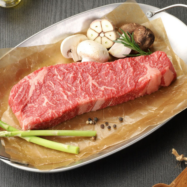 경주천년한우 1등급 채끝 냉장, 300g, 1개