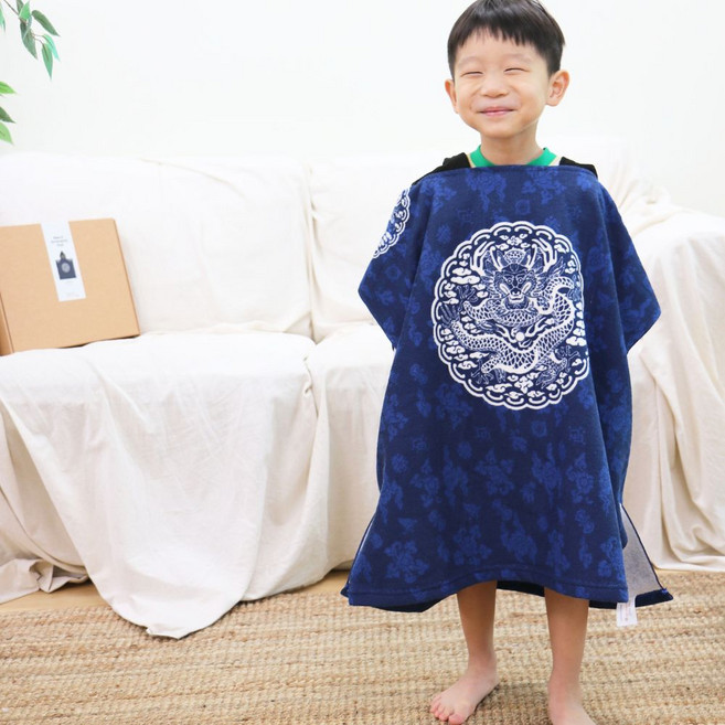 곤룡포 판초 망토 어린이 아이 남자 비치타월 한국 전통 굿즈 외국인 해변 수영장 캠핑 해외여행, 1개, 블루
