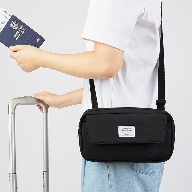 패밀리 트래블 크로스백 대용량 여권 지폐 비행기티켓 가방 가족여행 핸드폰 지도 보관