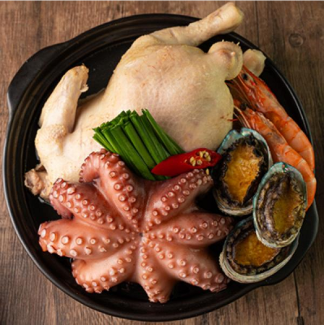 K 왕문어 한마리 해신탕 먹방 진한육수 산더미 해신탕 밀키트 세트 전복 문어 새우 포함 해물 삼계탕 복날 음식 보양식 1개 2kg