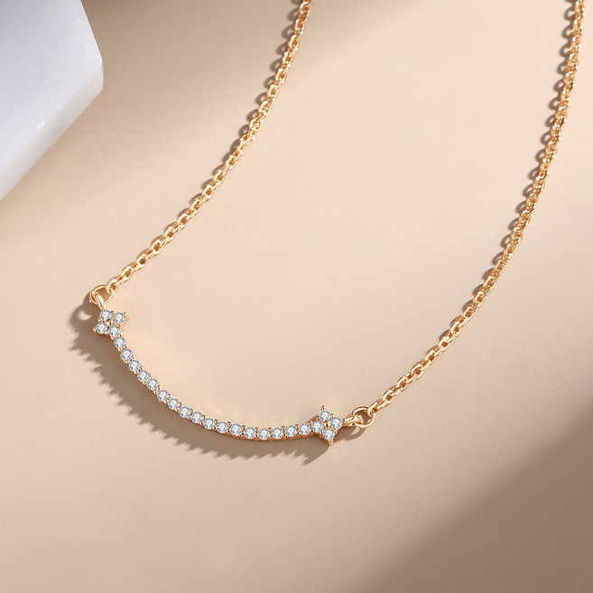 여자 18K 목걸이 명품 스마일 다이아 데일리 팬던트 여성 금목걸이 친구생일 결혼기념일 선물 WXXL-8731