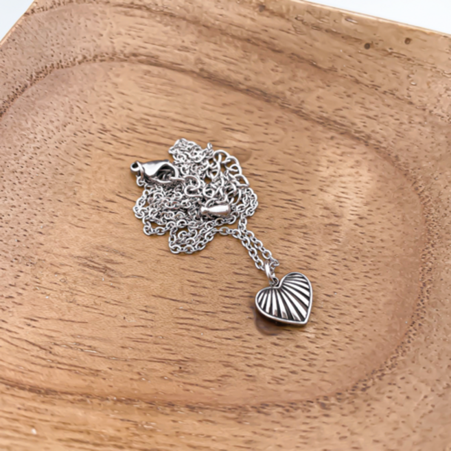 써지컬 통통 하트 실버 체인 목걸이 팬던트 데일리 레이어드 우정 커플 템 학생 생일 선물