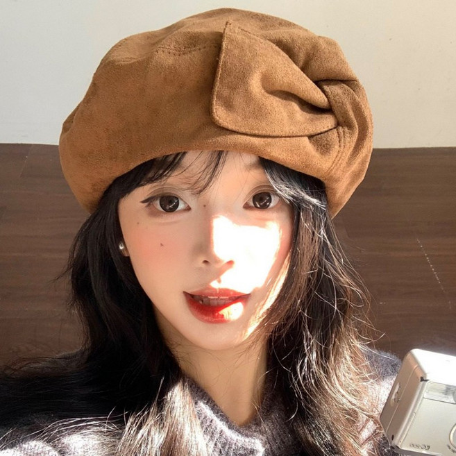 쁘띠꼬모 여성 부드러운 스웨이드 매듭 베레모 포근안감 포인트 데일리 보온 모자 QXT5102242