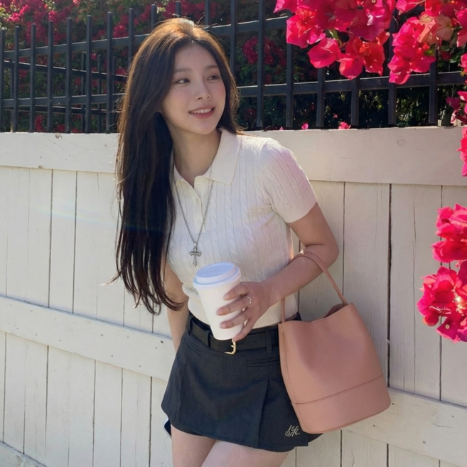 에리르 꽈배기 카라 반팔 니트 데일리 무지 세미크롭 반소매 티셔츠