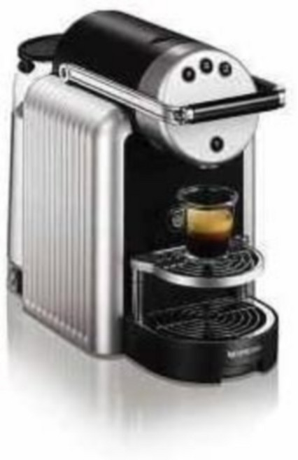 네스프레소 프로페셔널 제니우스 100 커피머신