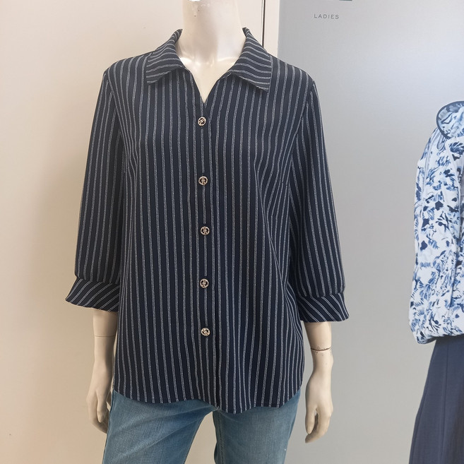 크로커다일레이디 ### 스트라이프 패턴/소매 핀턱 포인트/풀오픈 단추형 블라우스###