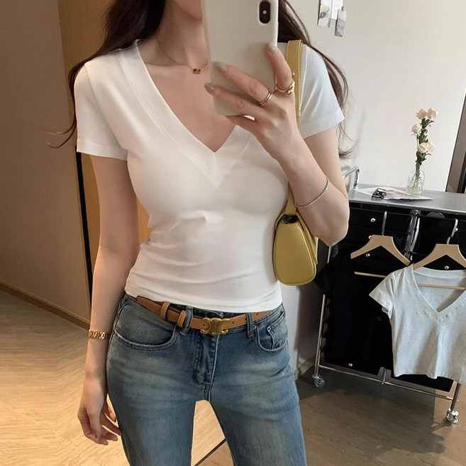 BiimTee 여성 V넥 반팔 크롭 핏 티셔츠 날씬해보이는 캐주얼 탑