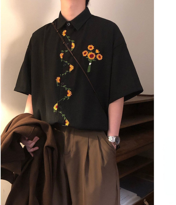 復古刺繡短袖襯衫 男女款向陽花設計 日系休閒百搭上衣