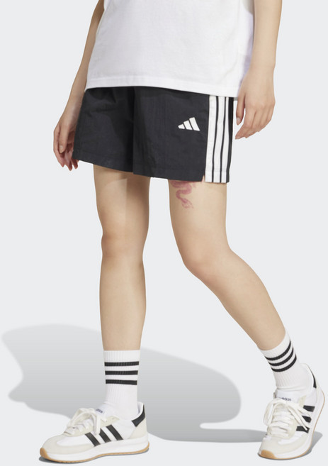 아디다스 ADIDAS 퍼포먼스 우먼스 에센셜 3S 라이프스타일 우븐 쇼츠 여성반바지 여성쇼츠 여자반바지 여자쇼츠 삼선반바지 삼선쇼츠 우븐반바지 짧은반바지 JC8165/JE1309