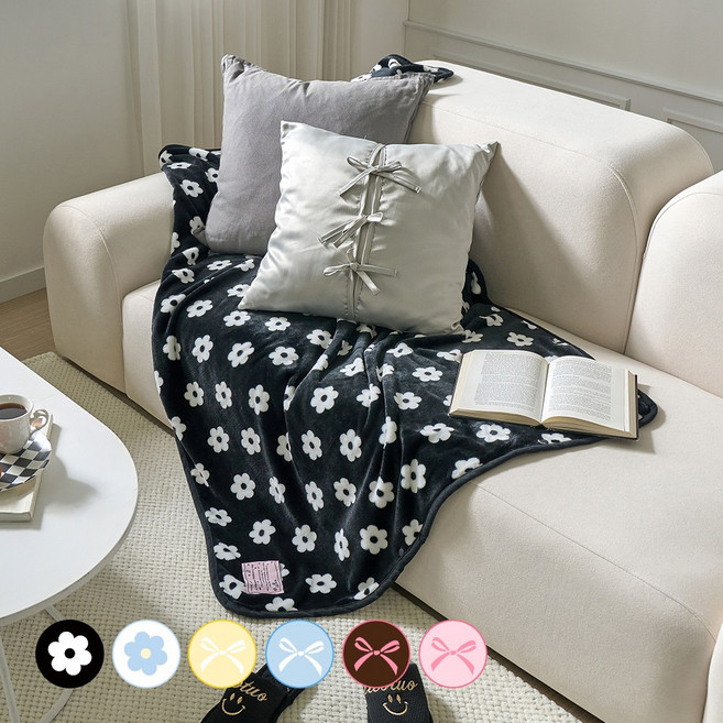 데시뉴 뉴노멀 패턴 극세사 담요 망토형