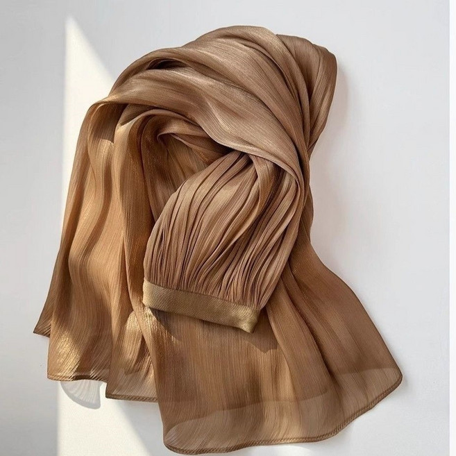 【流光溢彩】半身裙 仙女裙 紗裙 褶皺裙 A字裙 春夏新款 珠光面料 垂墜飄逸 香檳色 氣質通勤度假穿搭