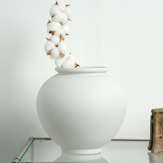 서권철작가 무시유 무광 백자 달항아리 22cm 소품 장식 풍수지리 돌상 오브제 화병