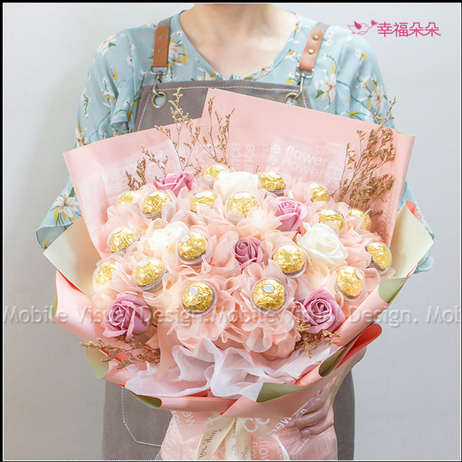 幸福朵朵 豪華版18顆金莎香皂花束 (附燈串 粉色) 情人節 畢業花束, 粉色, 1件