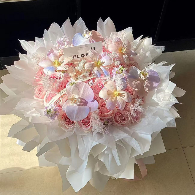 香皂花永生花多巴胺仿真玫瑰七夕節日生日禮物送女生高級感驚喜, 1個, 多巴胺33朵【繁花似錦】送禮袋+燈串
