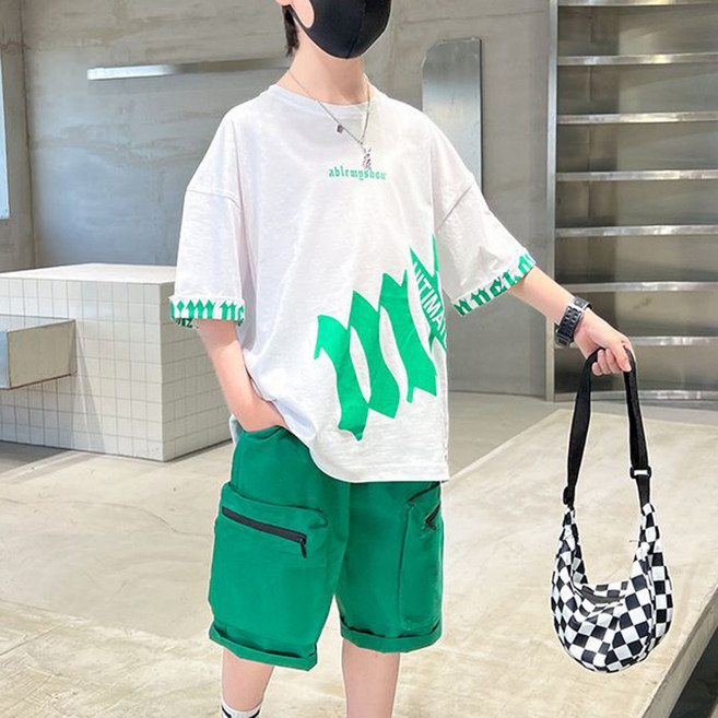 로르카 14세 이상 사용 가능 아동용 프린트 반팔 티셔츠 포켓 반바지 루즈핏 캐주얼 데일리 트레이닝 세트 V01033101