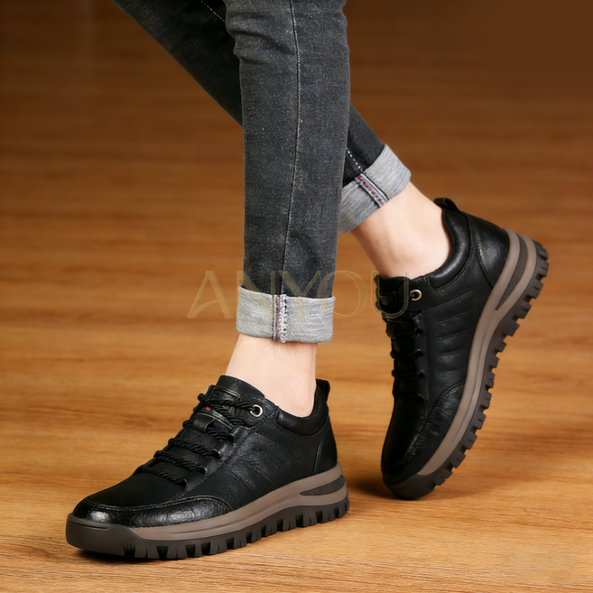 남성 아웃도어 등산화 방수 미끄럼 방지 스포츠 캐주얼화 부드러운 가죽 소재 통기성 좋고 매치성 높은 신발