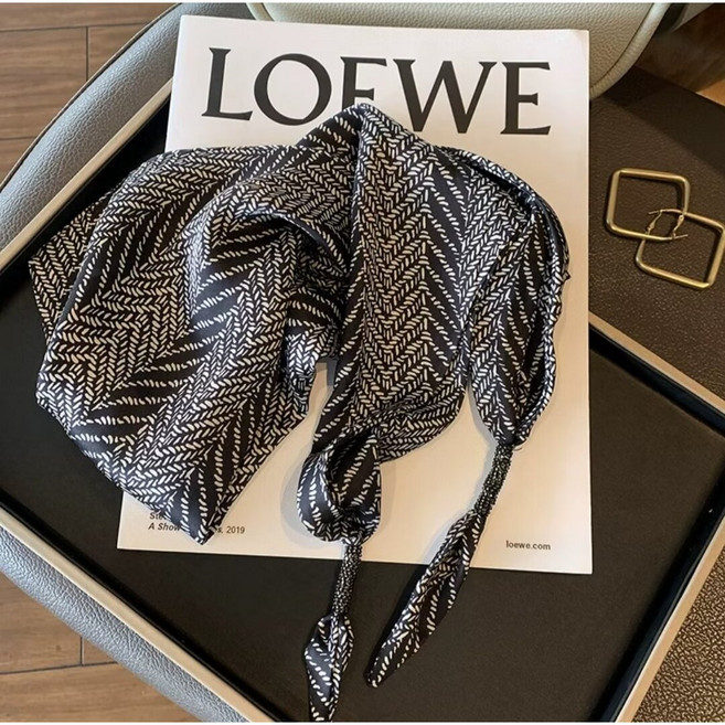 봄 여름 가을 삼각형 스카프 부드러운 새틴실크 스카프 SH1898