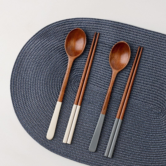 우드 수저 핸드메이드 원목 신혼부부 옻칠 수저 숟가락 젓가락 2인 선물 감성 캠핑, 1개, 단일, 파일로 옻칠 수저_2인세트 (크림+차콜)