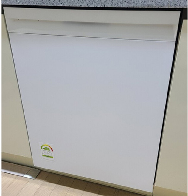 삼성전자 비스포크 25년형 식기세척기 14인용 DW80F73Y1UEW 에너지효율1등급 AI세척 빌트인 화이트, 방문설치