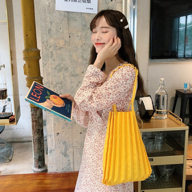 구쯔야 플리츠 백 가방 여자 기저귀 데일리 미니 쇼퍼 니트 손 핸드 숄더 주름 에코