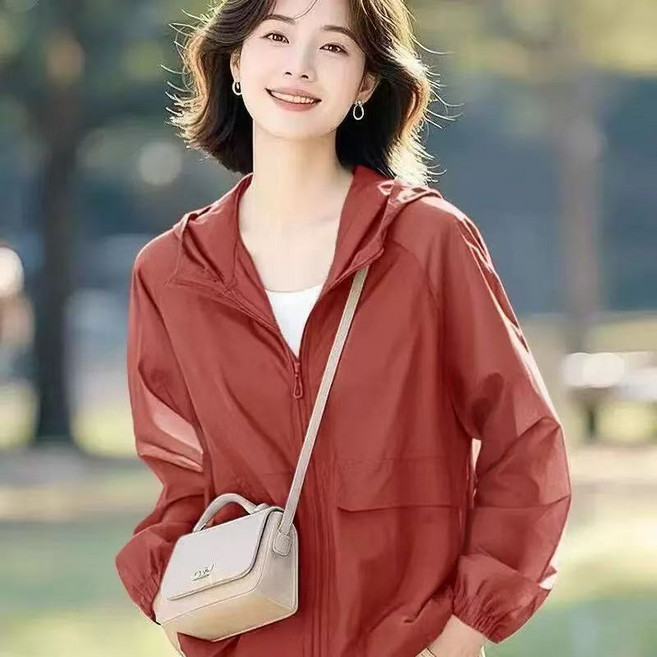 SUNNIUON 여성 후드집업 초경량 바람막이 중년 여성 여름 잠바 자외선차단 바람막이 아우터