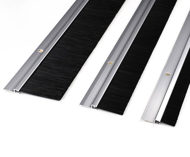 알루미늄 수입 모헤어 도어씰 30mm (1M) 하단바람막이 벌레막이 틈새막이 외풍차단 틈막이 강화도어 목문 유리문 자동문 공장 작업장문, 1개