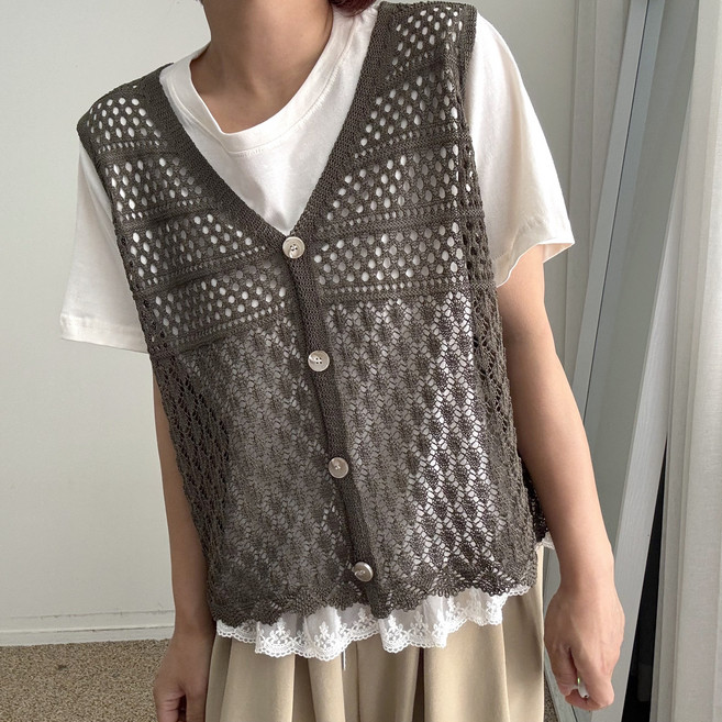 에이치스 예쁜니트짜임 성글한 크로쉐 그물 뜨개 루즈핏 브이넥 민소매 조끼 베스트