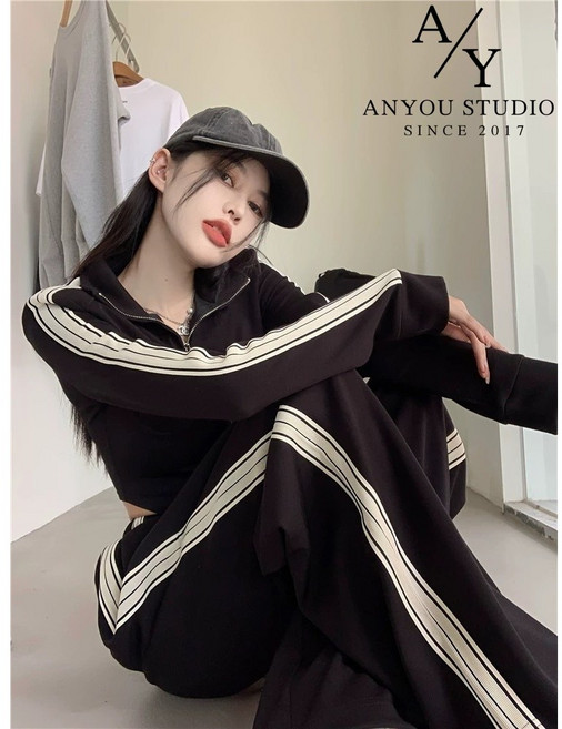 ANYOU 봄 가을 데일 롱 스타일의 트레이닝복세트 여성용 캐주얼 운동복 블랙 오버핏 트레이닝세트 패션 화이트스트라이프 운동복 투피스