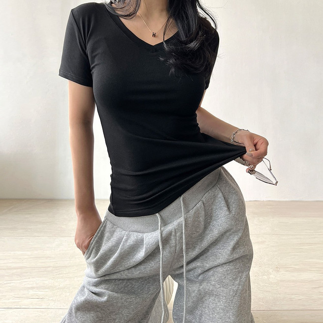 네모엔룩 글램슬림핏 여성용 베이직 인생템 U넥 V넥 이너 레이어드 슬림핏 반소매 티셔츠